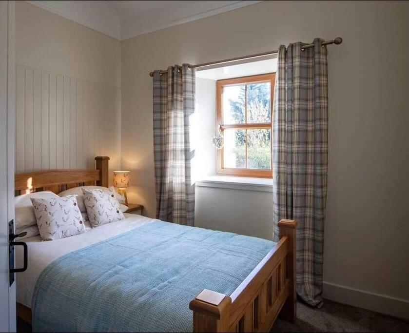 Torran Cottage - Views, Exclusivity & Tranquility Halkirk المظهر الخارجي الصورة