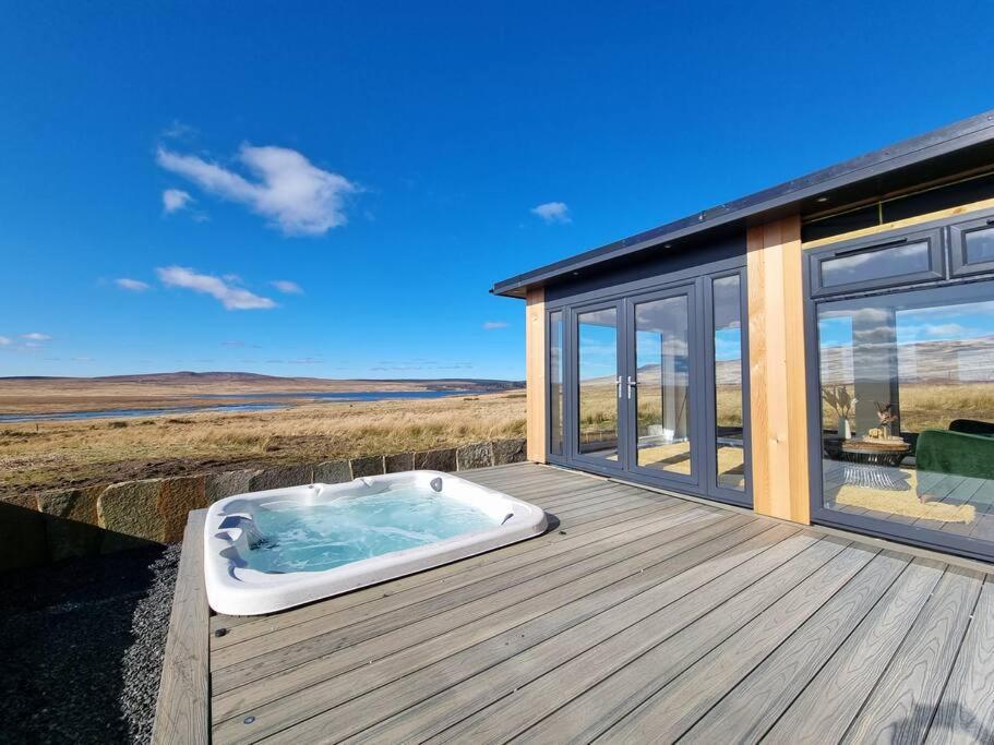 Torran Cottage - Views, Exclusivity & Tranquility Halkirk المظهر الخارجي الصورة
